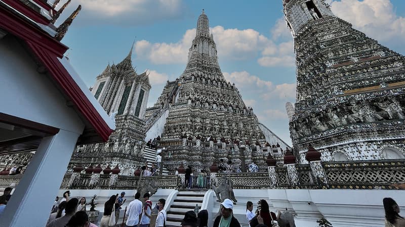ワットアルンの見所と行き方！タイ・バンコクの暁の寺で有名 | 情熱タイランド